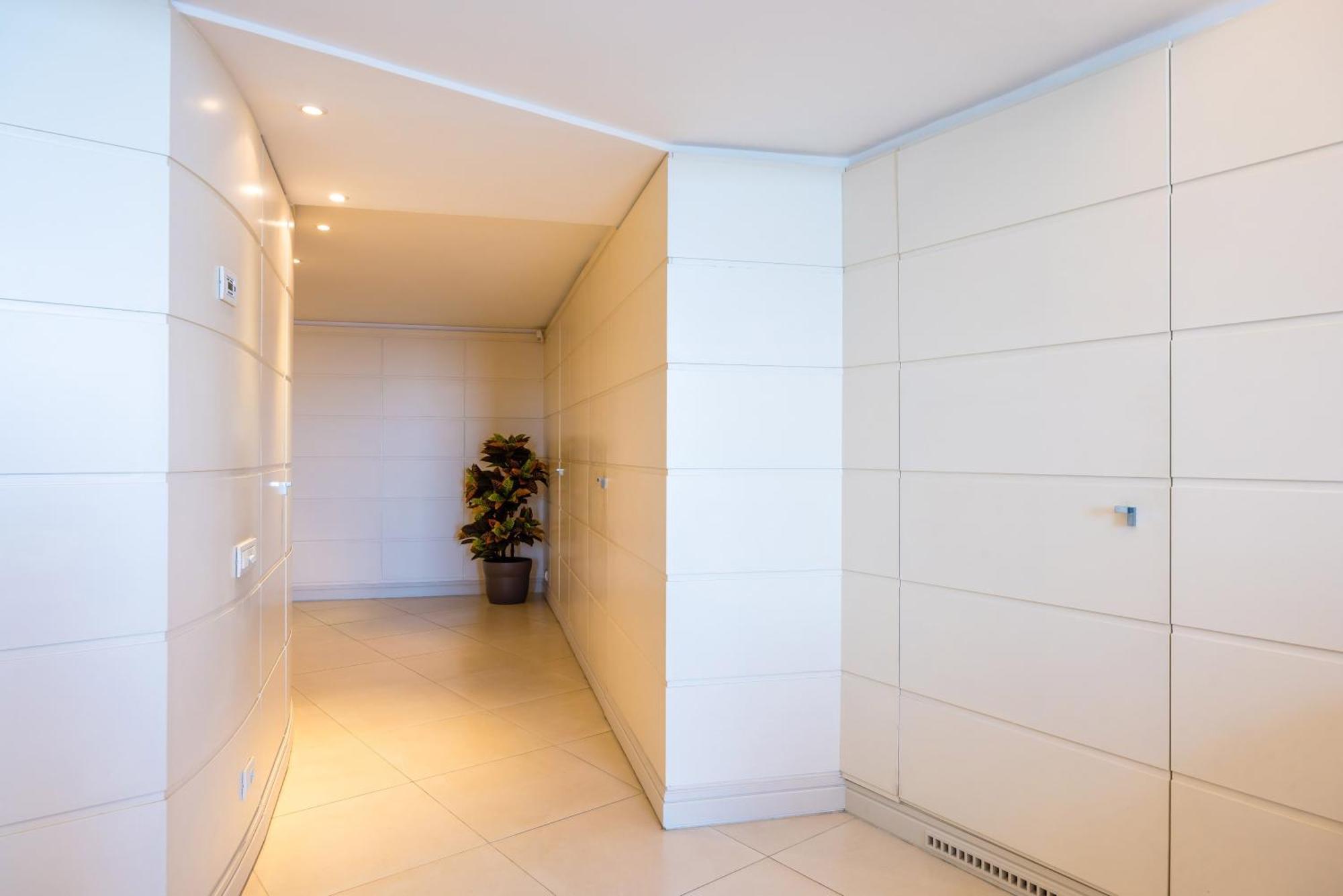 Blu Breeze On Seafront With Parking By Napoliapartments Apartment