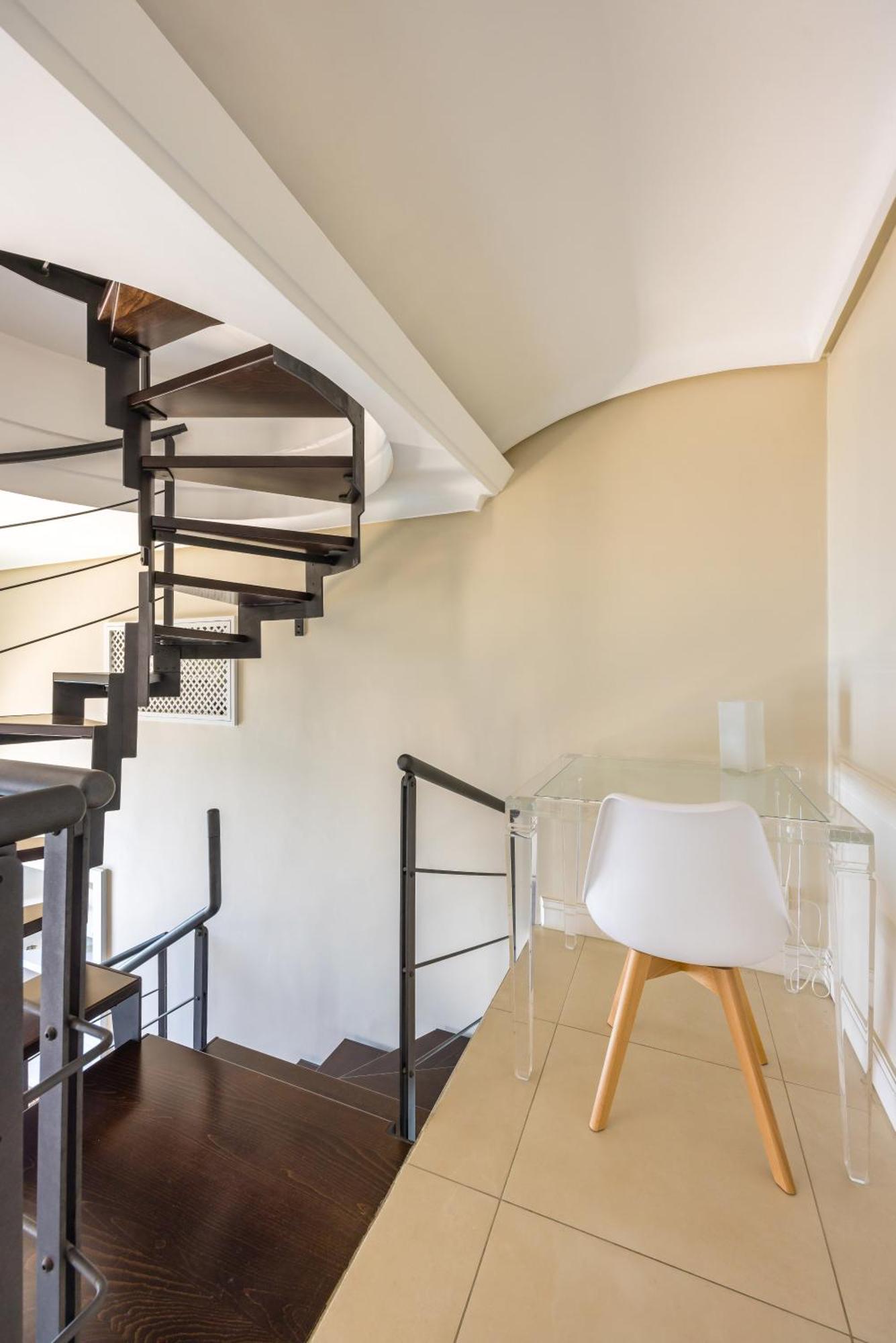 Apartment Blu Breeze On Seafront With Parking By Napoliapartments *
