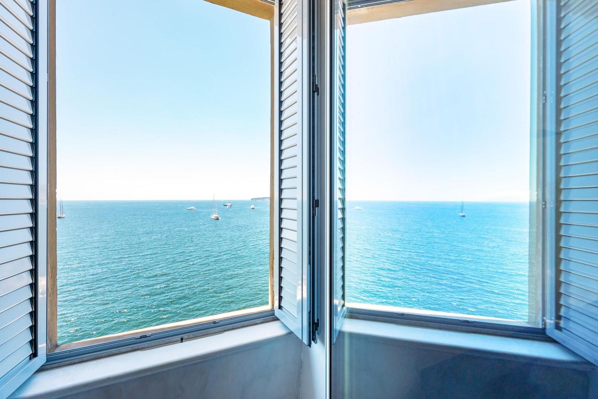 Apartment Blu Breeze On Seafront With Parking By Napoliapartments Naples