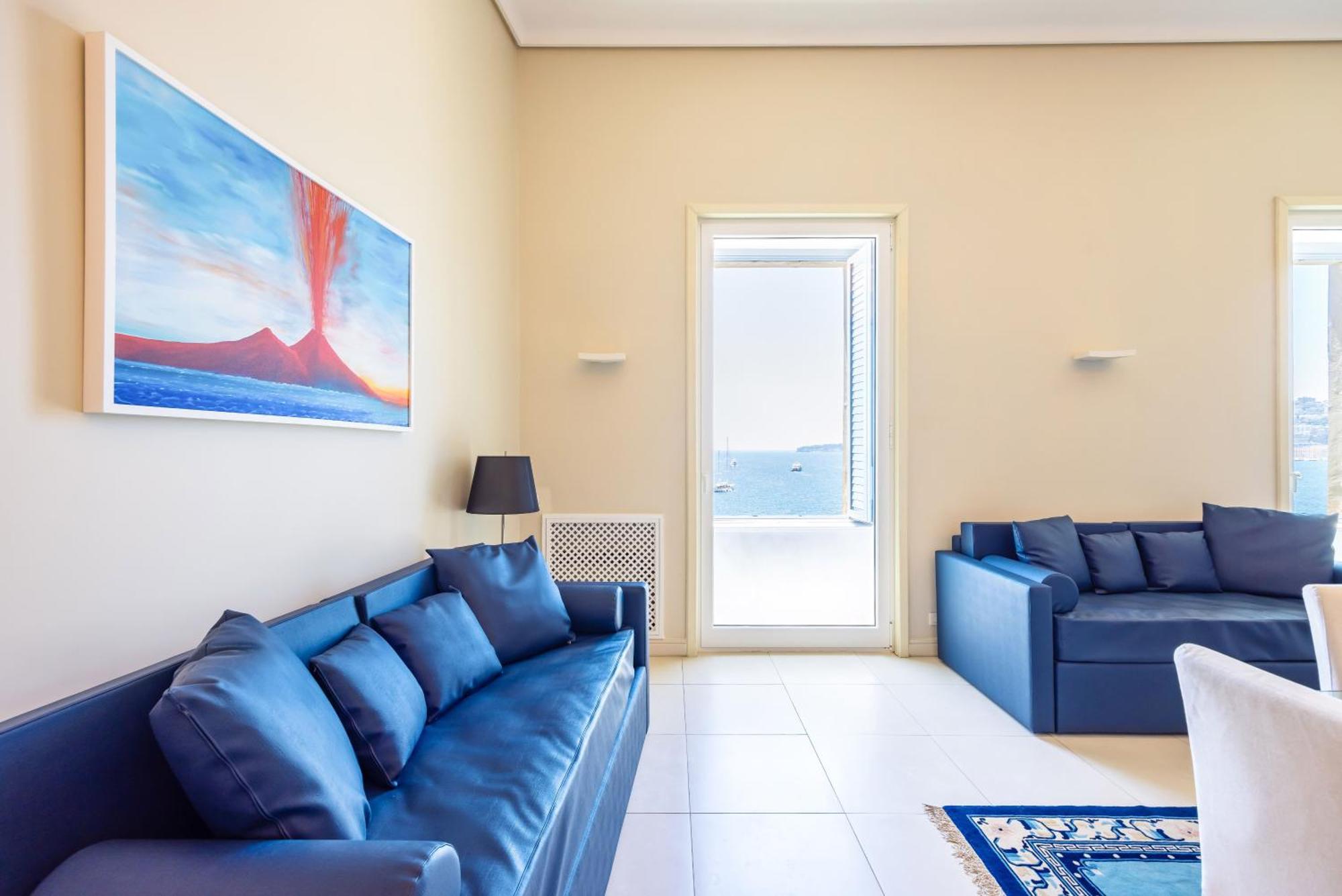 Blu Breeze On Seafront With Parking By Napoliapartments Apartment